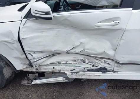 2012 Mercedes-Benz Glk 350 4Matic z USA, uszkodzony, nr VIN WDCGG8HBXCF772645